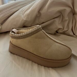 Cozy Tan Slip-On Women's Shoes